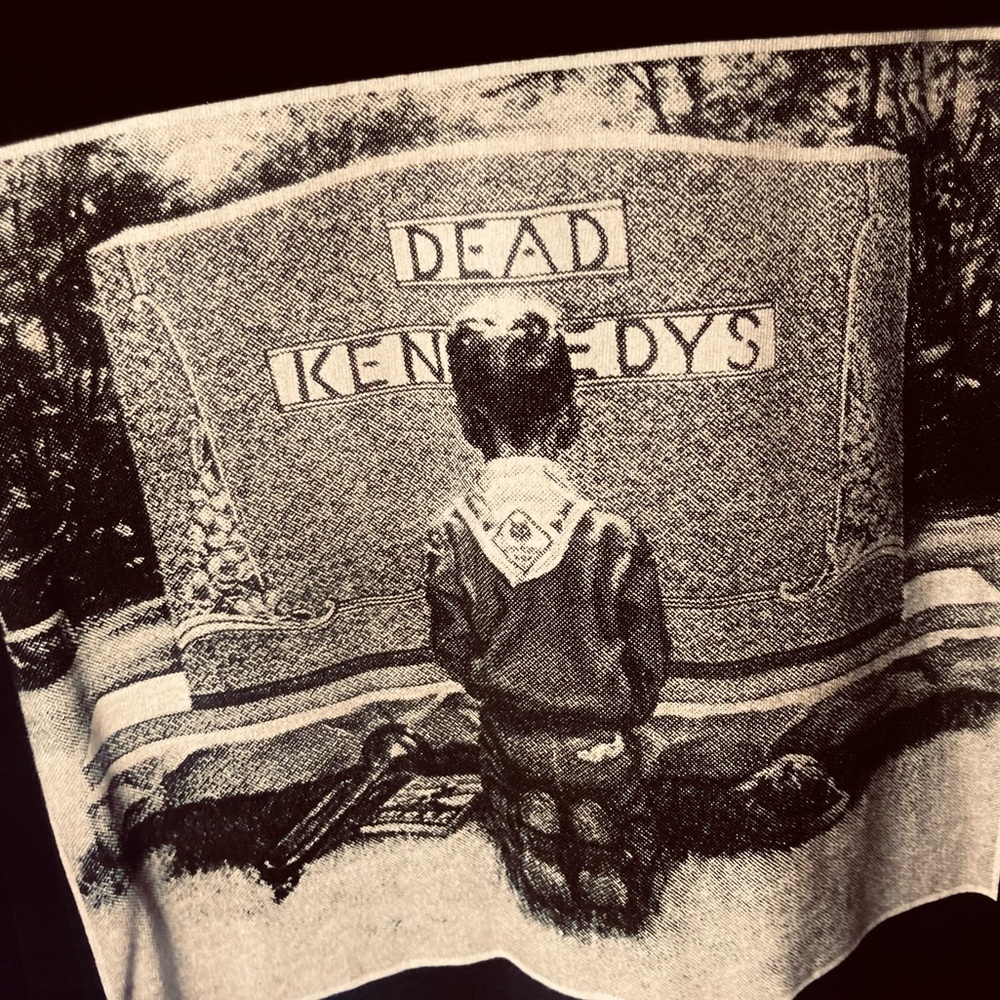 Supreme Gravestone Dead Kennedy’s T-Shirt In Black. Size L. Vnds. View 2